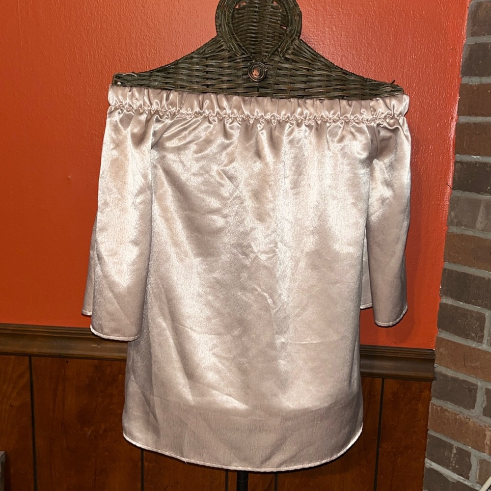 Rue21 Gold Satin Blouse with Flowing Sleeves Size Small